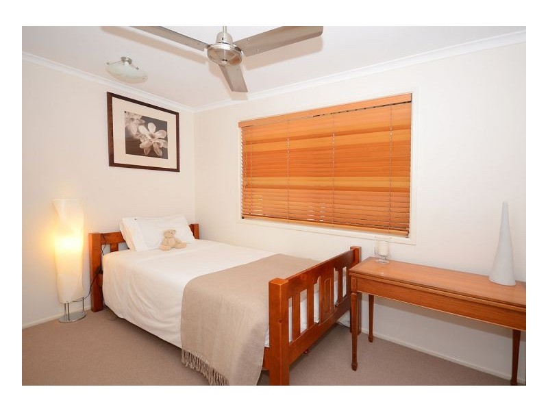 7 Lido Parade, Urangan QLD 4655