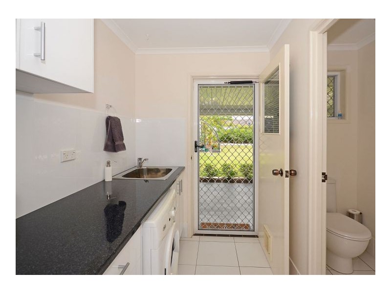 7 Lido Parade, Urangan QLD 4655