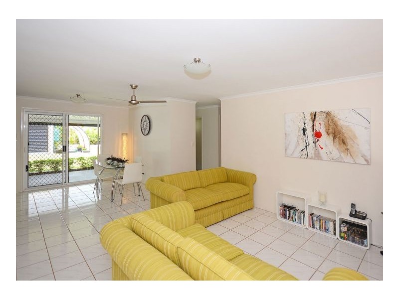 7 Lido Parade, Urangan QLD 4655