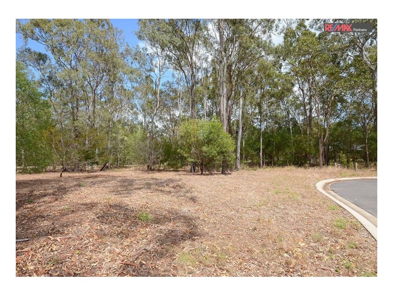 6 Cumberland Court, Point Vernon QLD 4655