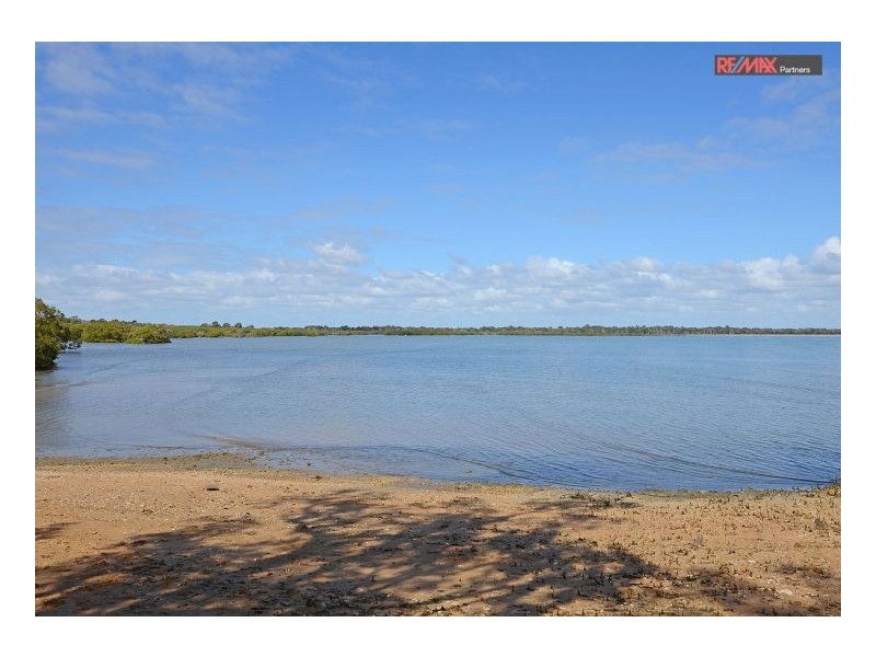 6 Cumberland Court, Point Vernon QLD 4655