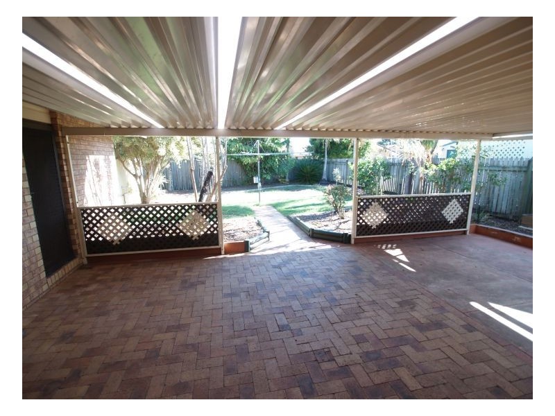 16 Keys Avenue, Torquay QLD 4655