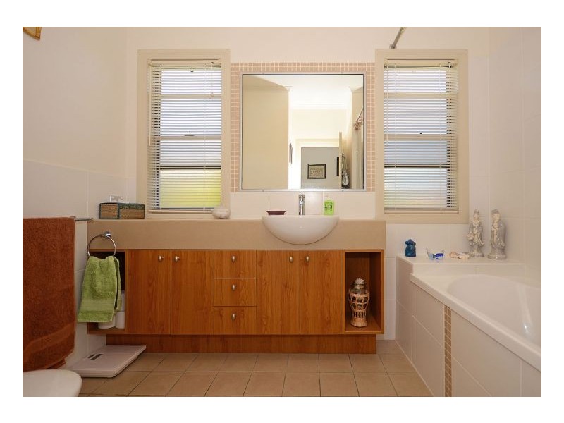 6/230 Pulgul Street, Urangan QLD 4655