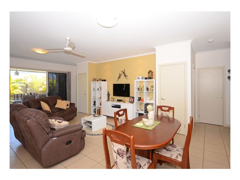 6/230 Pulgul Street, Urangan QLD 4655