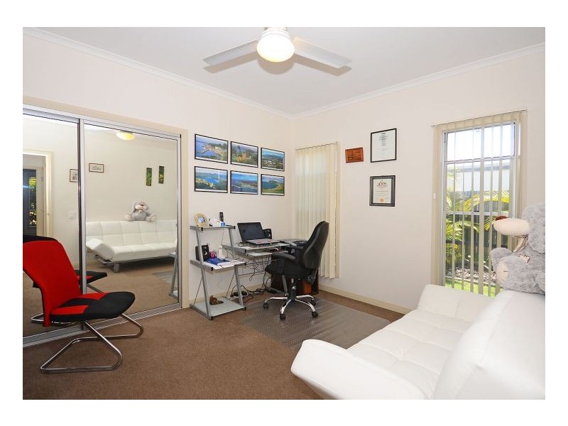 6/230 Pulgul Street, Urangan QLD 4655