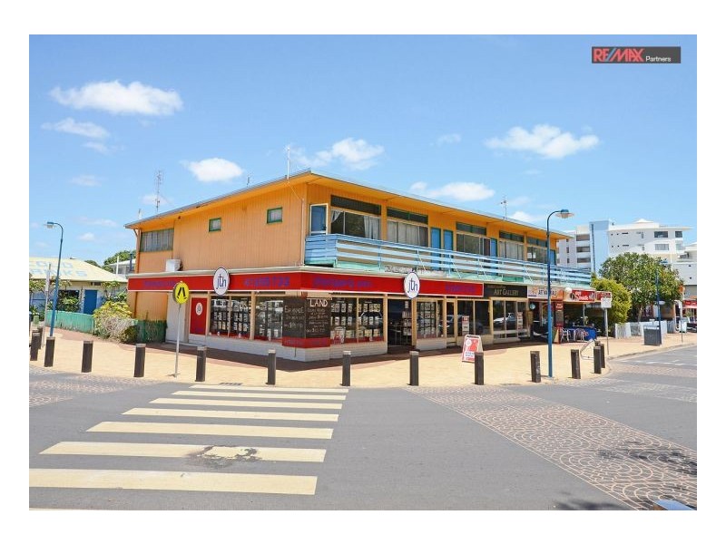 577 Charlton Esplanade, Urangan QLD 4655