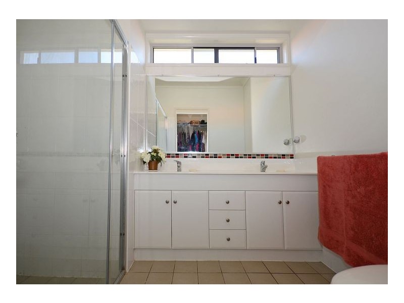 13 Rochester Court, Urraween QLD 4655