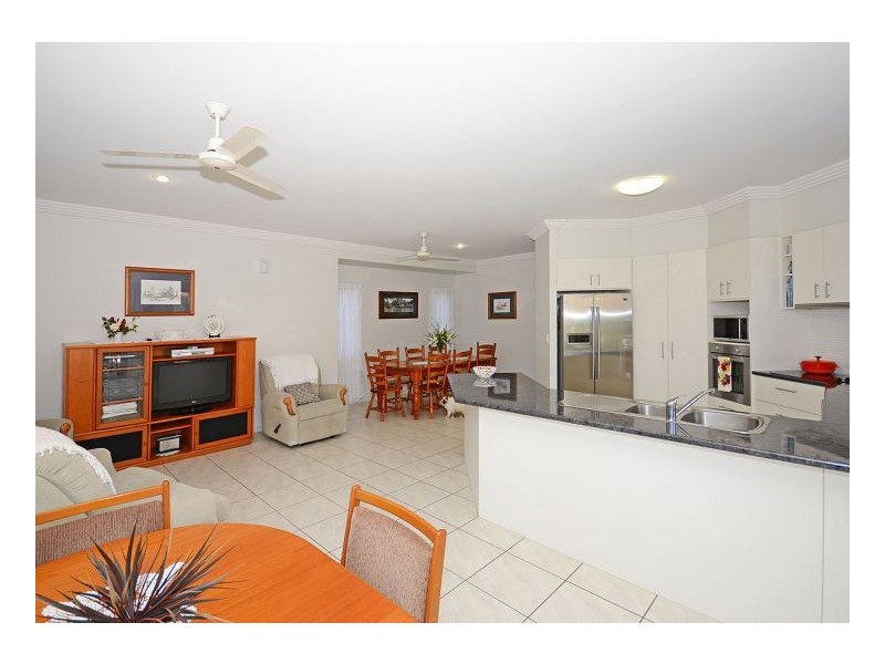 13 Rochester Court, Urraween QLD 4655