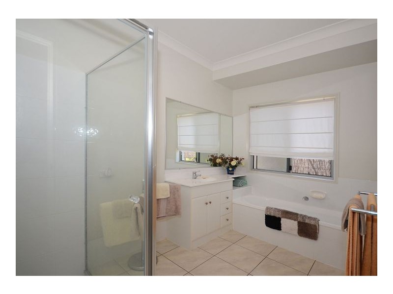 13 Rochester Court, Urraween QLD 4655