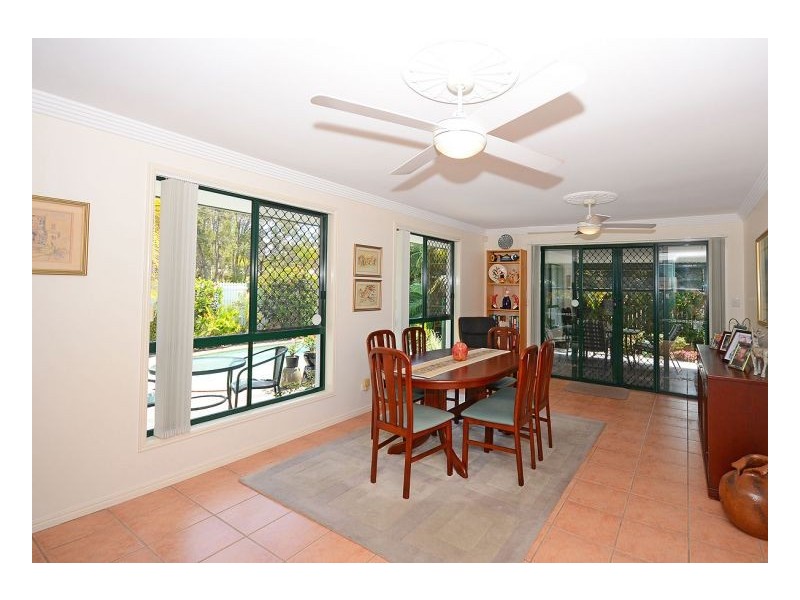 2 Macbel Court, Torquay QLD 4655