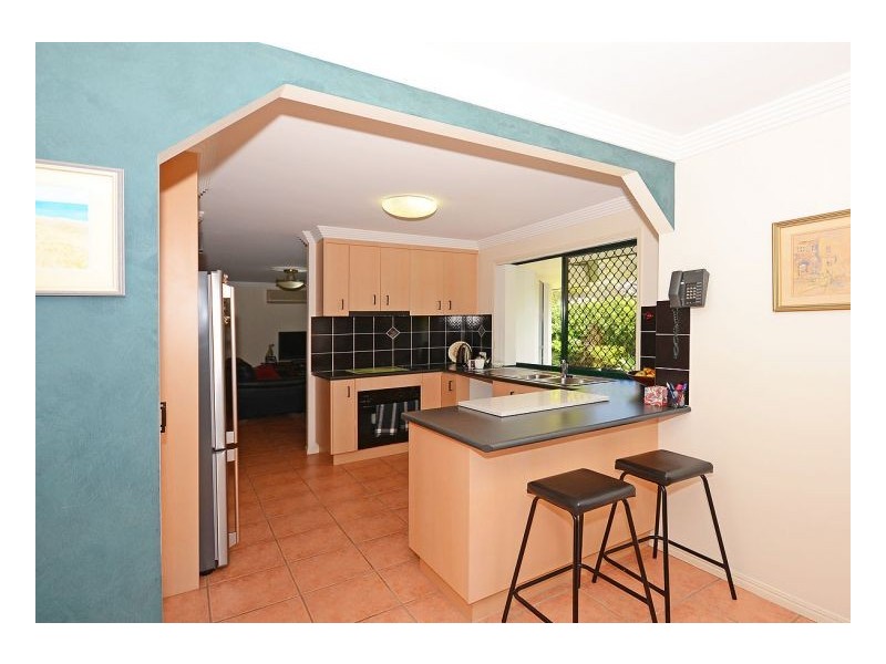 2 Macbel Court, Torquay QLD 4655