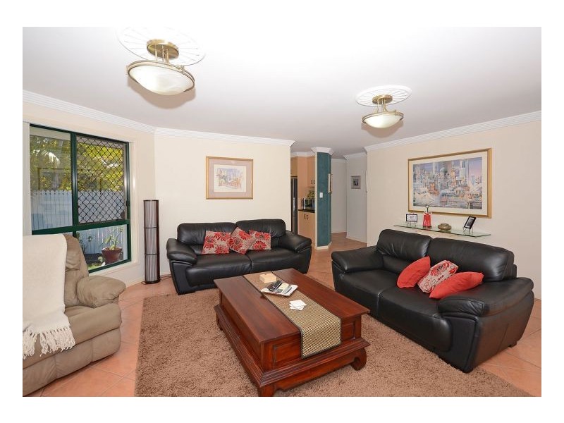 2 Macbel Court, Torquay QLD 4655
