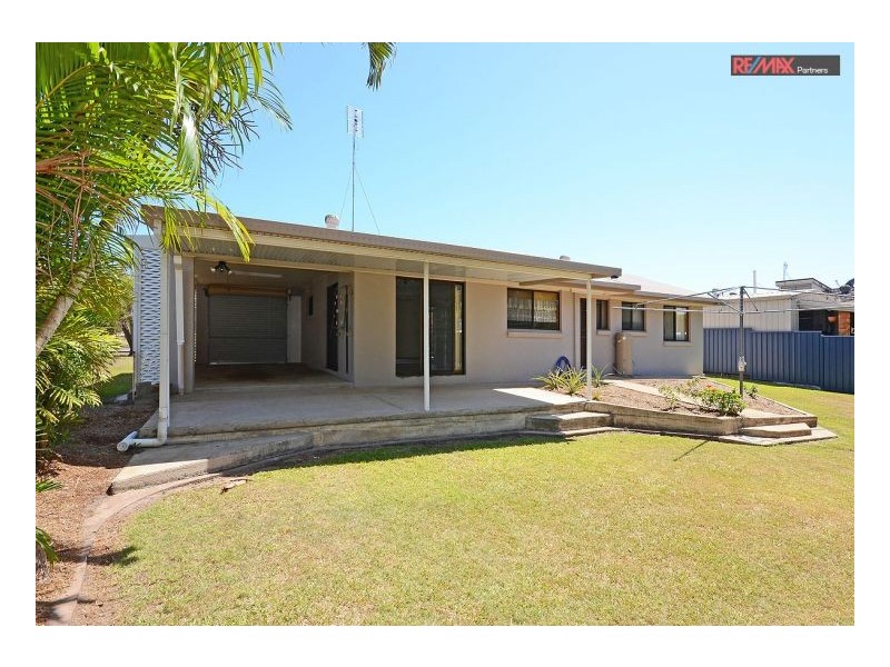 9 Ripley Avenue, Pialba QLD 4655