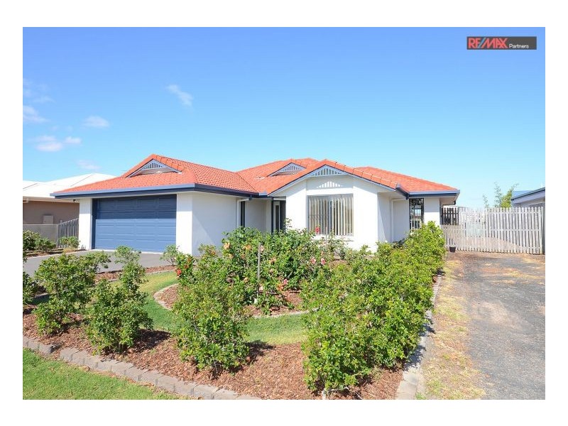 25 Lady Nelson Drive, Eli Waters QLD 4655