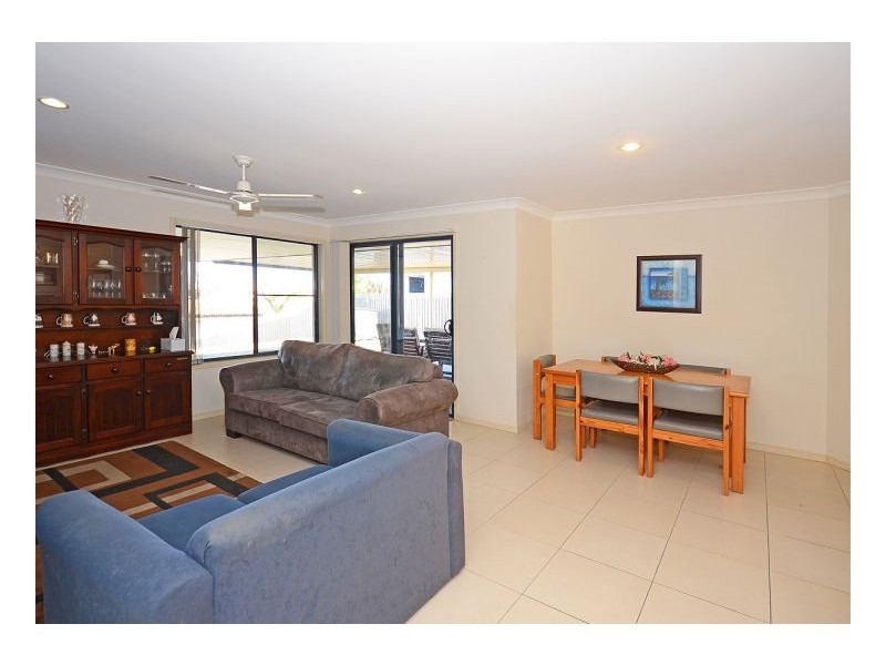 25 Lady Nelson Drive, Eli Waters QLD 4655