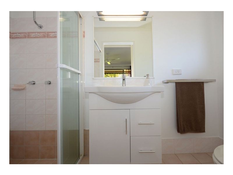 6 Rialto Court, Torquay QLD 4655