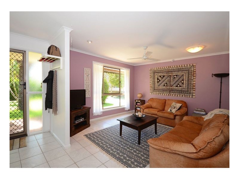 6 Rialto Court, Torquay QLD 4655