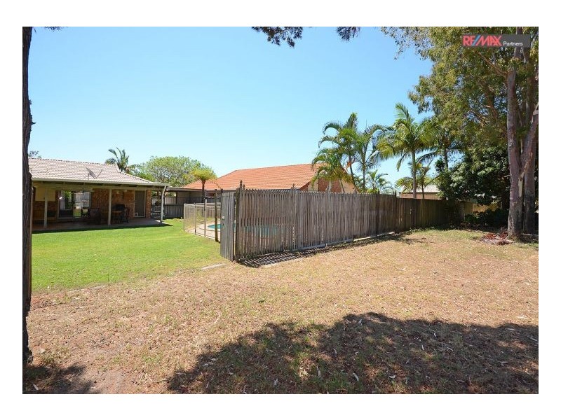 6 Rialto Court, Torquay QLD 4655