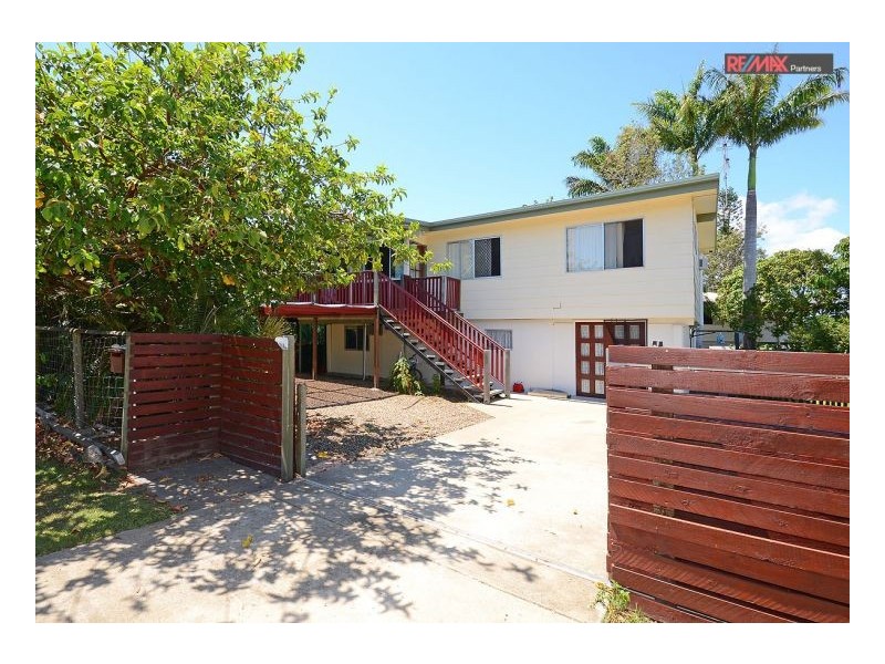 32 Banksia Street, Point Vernon QLD 4655