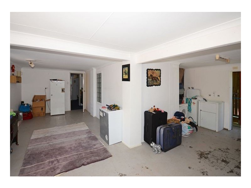 32 Banksia Street, Point Vernon QLD 4655