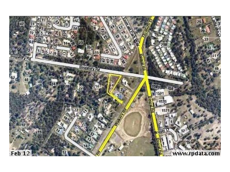 4 Walkers Road, Urangan QLD 4655