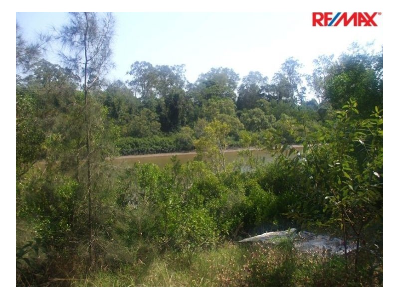 10 Newcastle St, Burrum Town QLD 4659