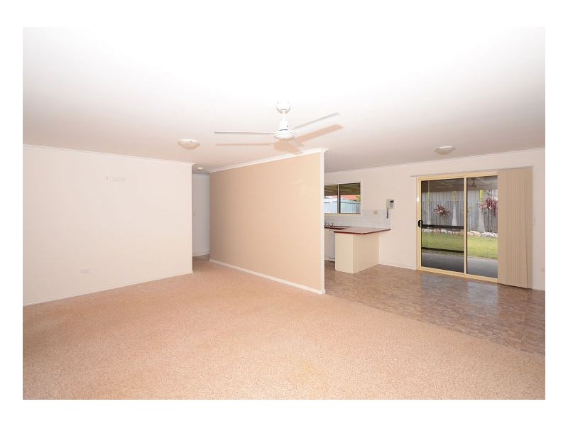 37 Cedar Crescent, Kawungan QLD 4655