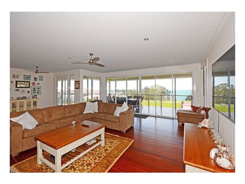 1A Bell Street, Point Vernon QLD 4655