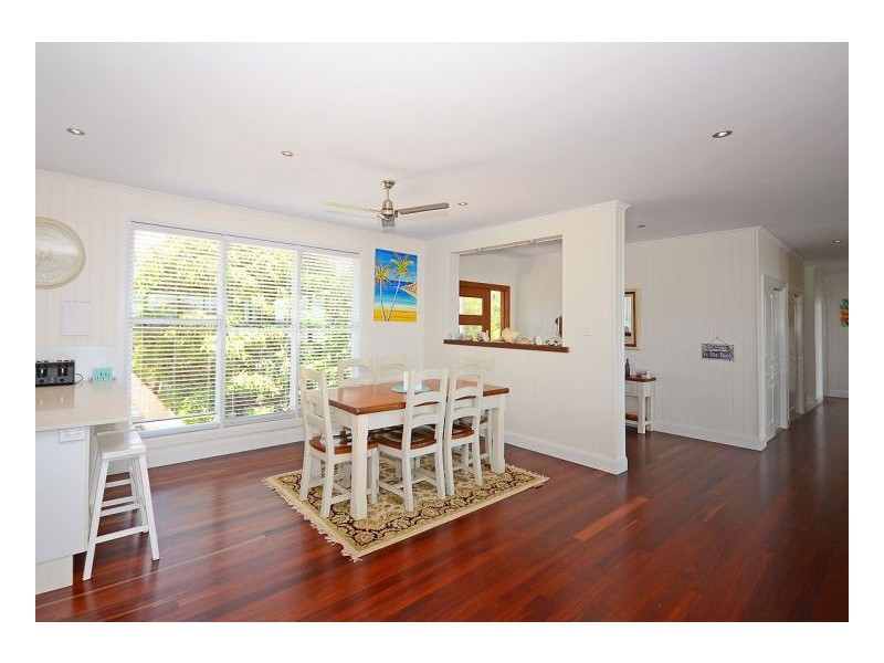 1A Bell Street, Point Vernon QLD 4655