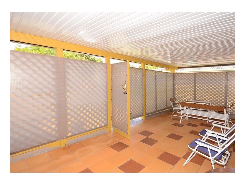 6 Banksia Park Drive, Scarness QLD 4655