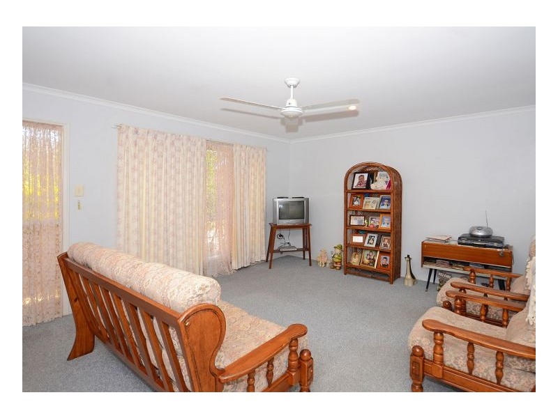 6 Banksia Park Drive, Scarness QLD 4655