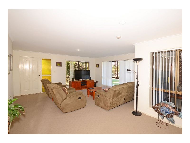 68 Oslove Drive, Booral QLD 4655