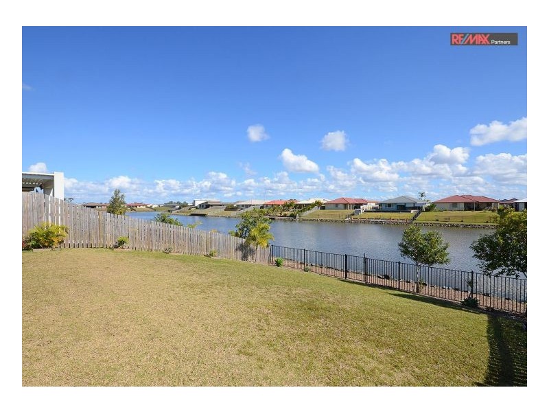 7 Lady Nelson Drive, Eli Waters QLD 4655