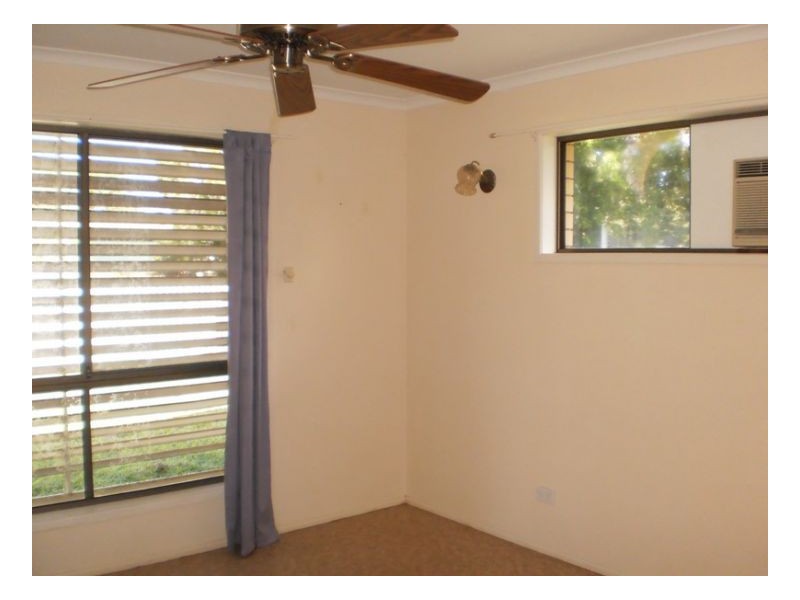 23 Cooloola Crescent, Urangan QLD 4655