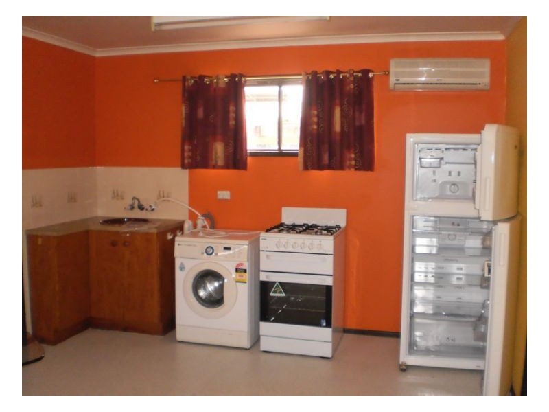 23b Cooloola Crescent, Urangan QLD 4655