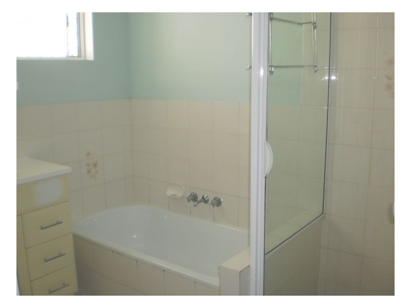 2/11 Wedge Street, Urraween QLD 4655