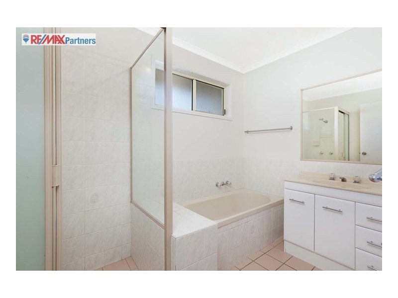 37 Cedar Crescent, Kawungan QLD 4655