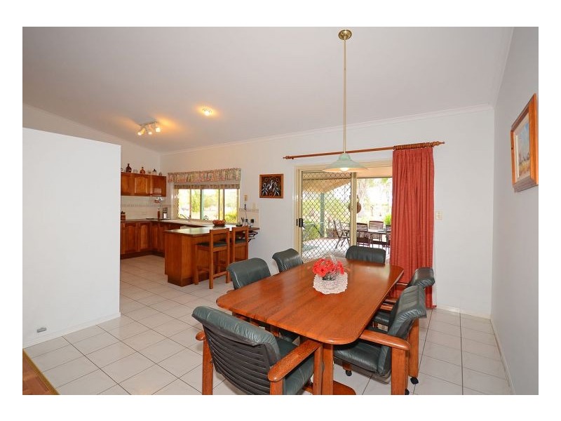 87 Janine Street, Booral QLD 4655