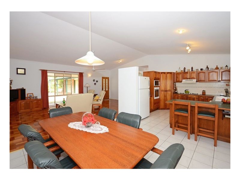 87 Janine Street, Booral QLD 4655