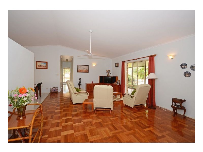 87 Janine Street, Booral QLD 4655