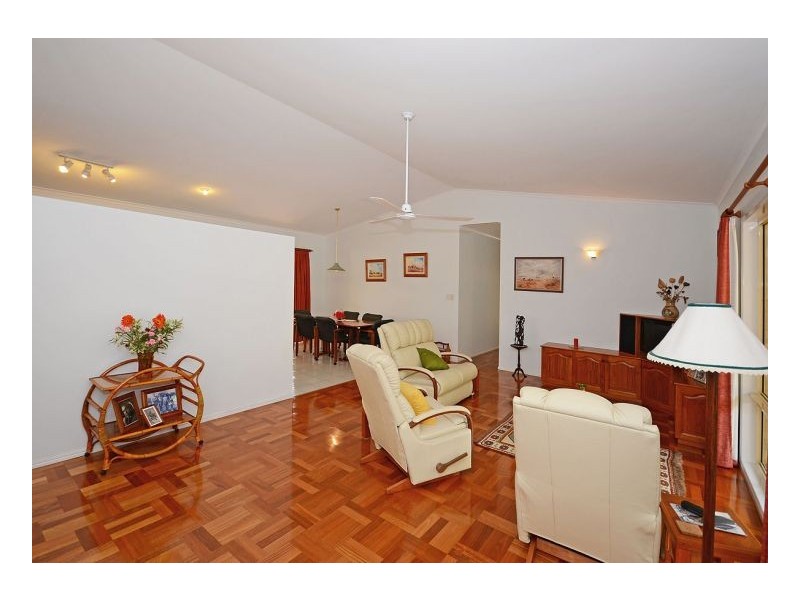 87 Janine Street, Booral QLD 4655