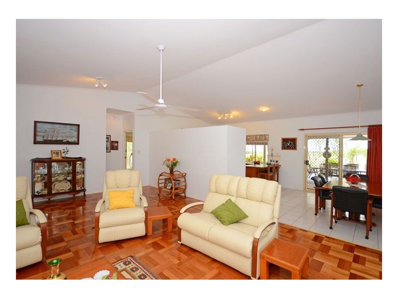 87 Janine Street, Booral QLD 4655