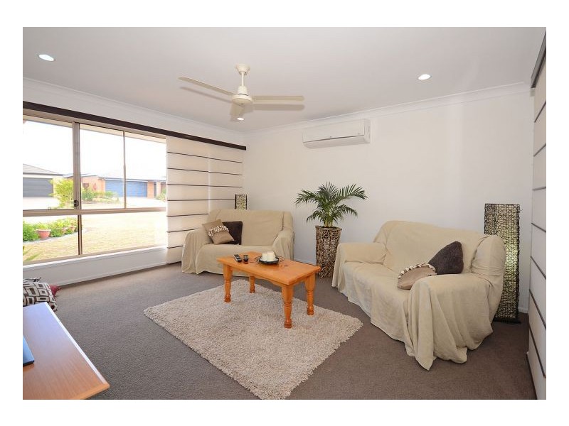 8 Forrest Court, Urraween QLD 4655