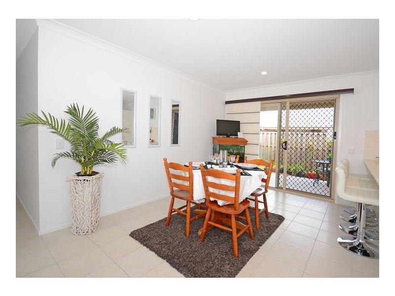 8 Forrest Court, Urraween QLD 4655