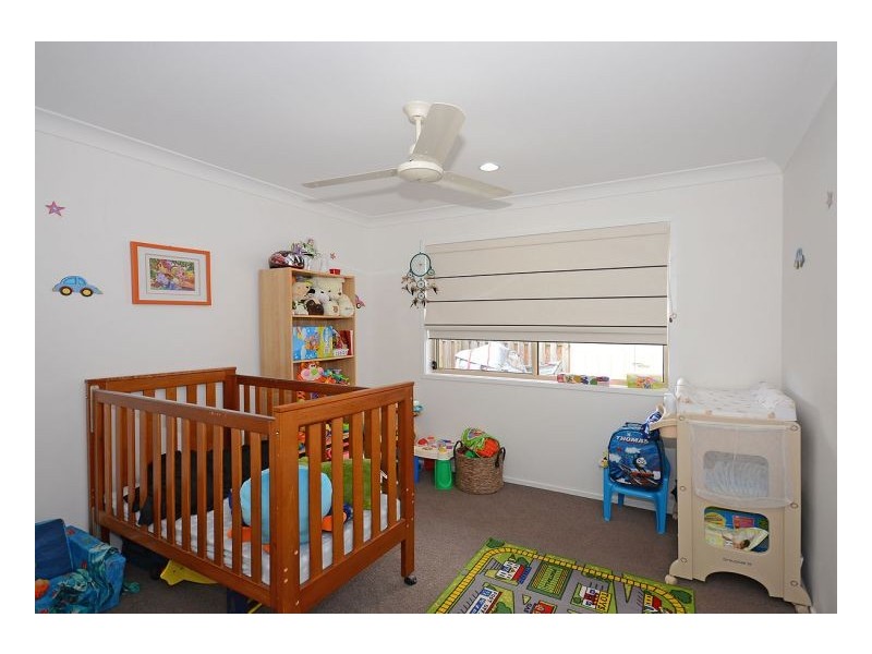 8 Forrest Court, Urraween QLD 4655