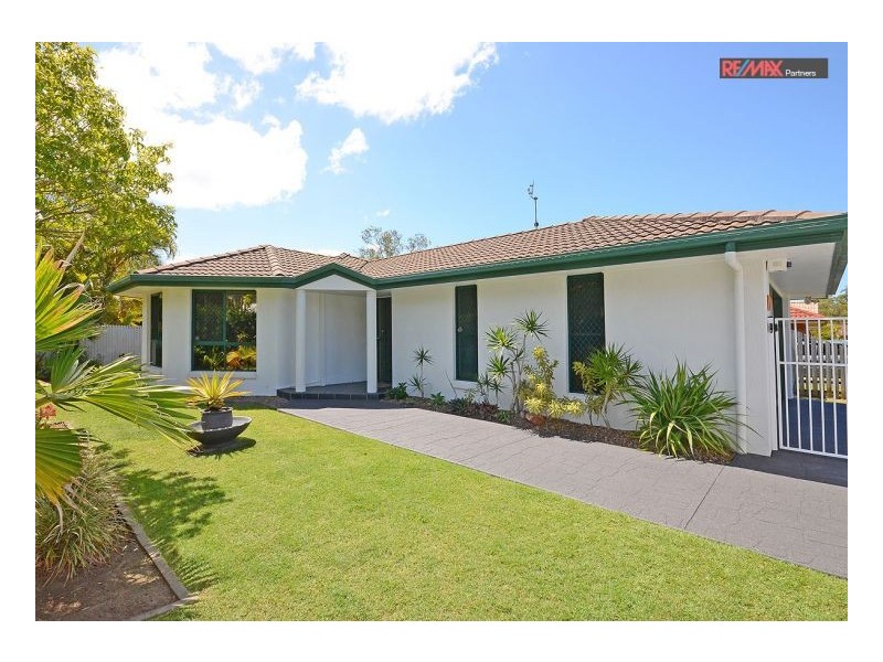 2 Macbel Court, Torquay QLD 4655