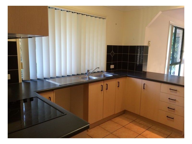 2 Macbel Court, Torquay QLD 4655