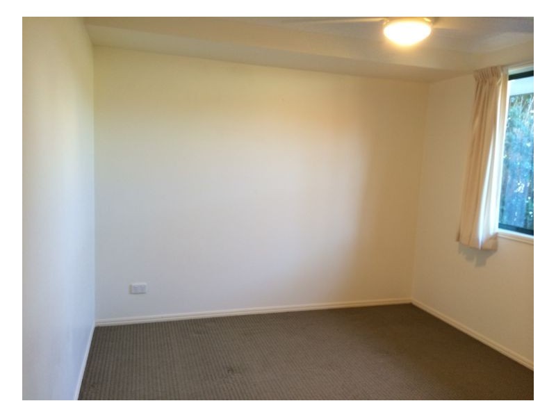 2 Macbel Court, Torquay QLD 4655