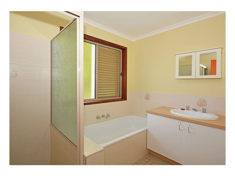 16 Keys Avenue, Torquay QLD 4655