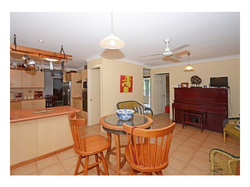 26 Jimilee Street, Dundowran Beach QLD 4655